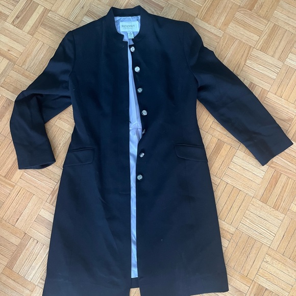 Holt renfrew - Picture 2 of 2